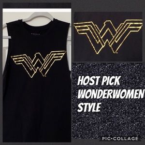 Hot Topic top Wonder Woman size Medium